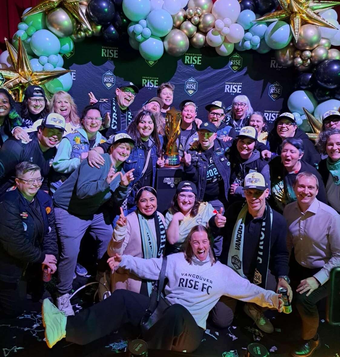 FEAT 1000010532 up 1764119125